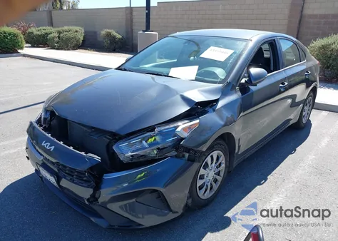 2023 Kia Forte Lx z USA, uszkodzony, nr VIN 3KPF24AD4PE565723